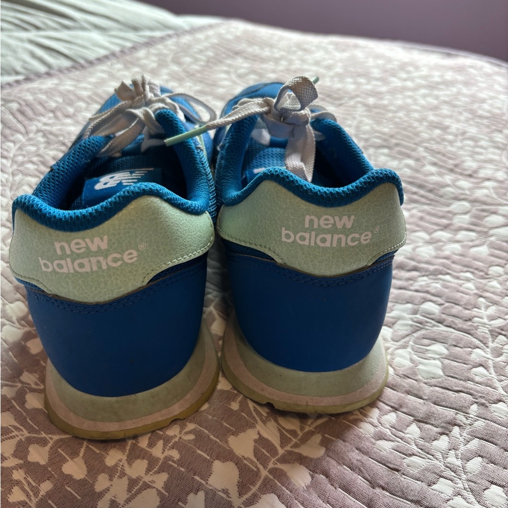 New Balance Blue & Mint Casual Sneakers - Picture 5 of 11